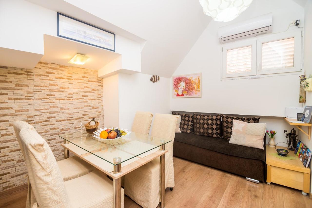 Apartman Neve ดูบรอฟนิก ภายนอก รูปภาพ